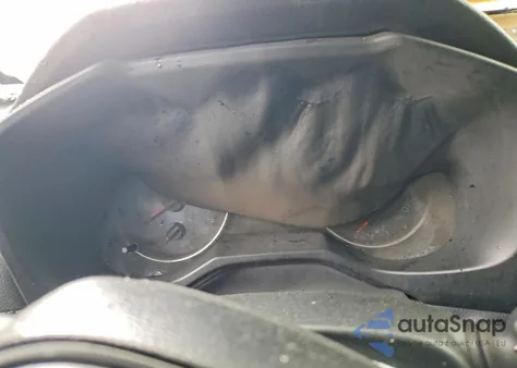 2020 Toyota Rav4 Xle Premium z USA, uszkodzony, nr VIN 2T3C1RFV9LC042086